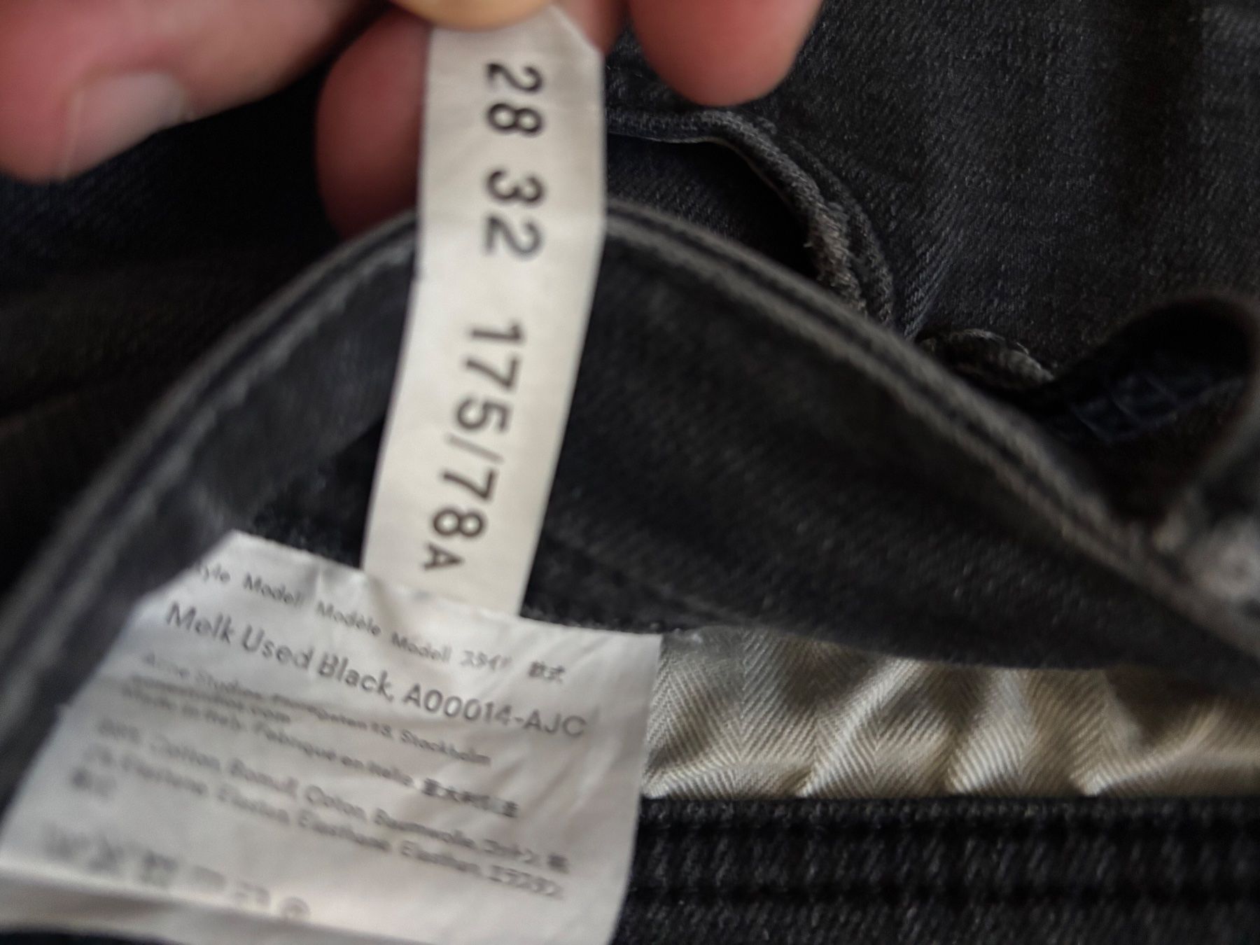 Acne Studios Jeans: Acne Studios Jeans, Melk Used Black, 28x32 – Gebraucht aus Zürich von Aapitz 3