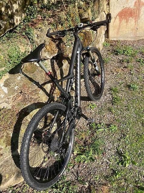 Velos: Bike Specialized FSR Fully Carbon – Gebraucht aus Lüchingen von  2