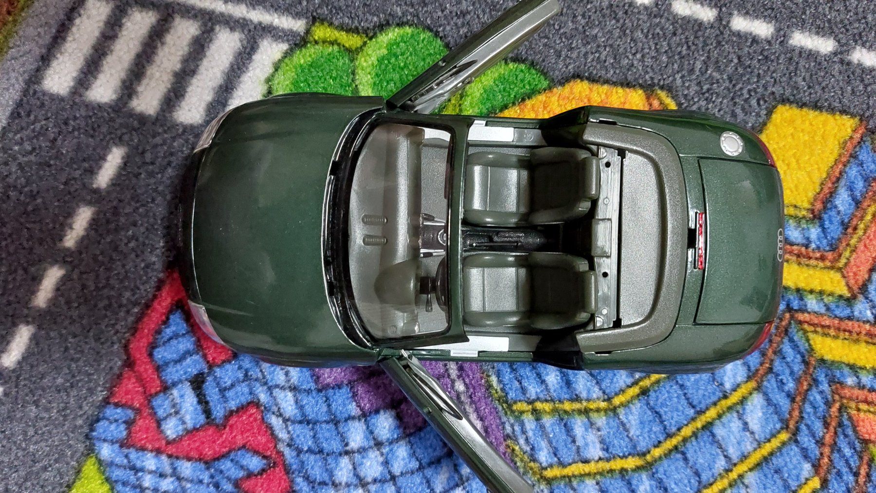 Audi Modellini d'auto: Audi TT  model Auto – Usato da Davos Platz venduto da anton85 1
