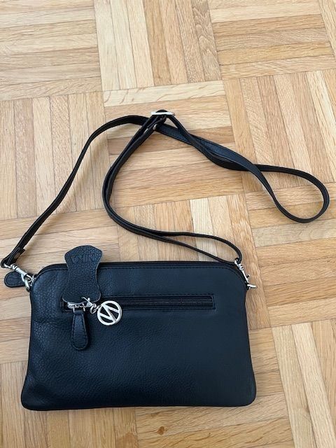 Taschen für Damen: Umhänge - Täschchen "NIKA" Leder NEU! – Neu (gemäss Beschreibung) aus Walenstadt von ricamul 2