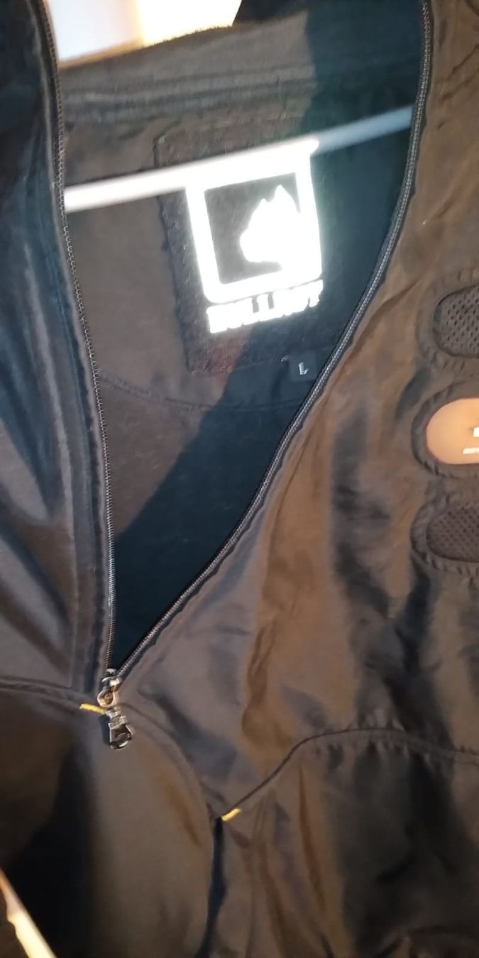 Veste Bull Rot Wear Capuche, noire, comme neuf! (L) (D'occasion) à ...