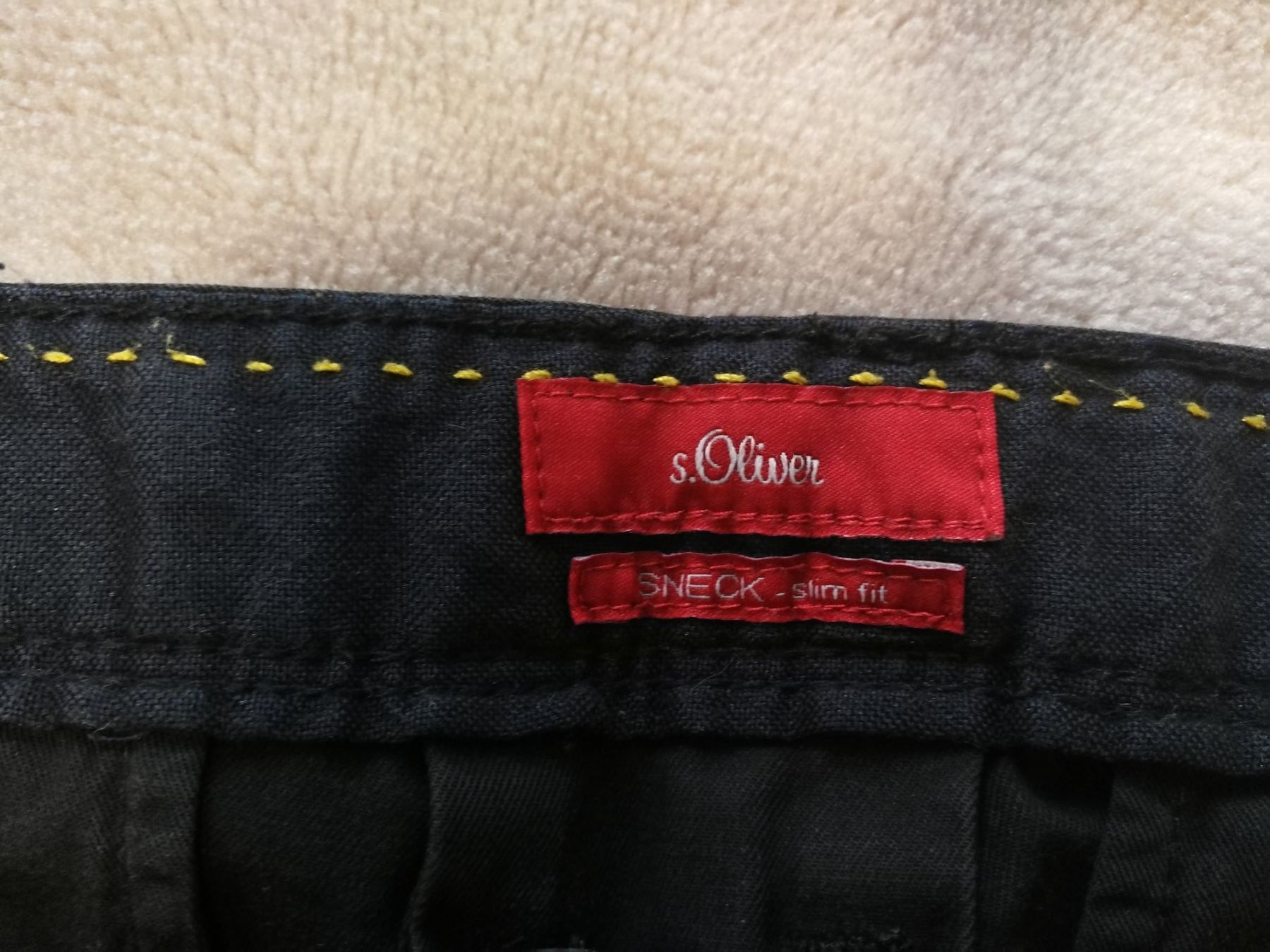 S.Oliver Pantalons: S.Oliver Chino Grösse 34 – D'occasion à Oberriet SG par Ferdinand83 2