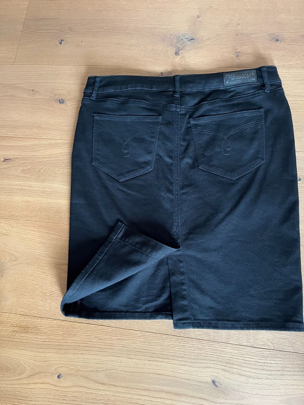 Esprit Gonne: Jeans-Jupe – Usato da Montlingen venduto da Giardini13 3