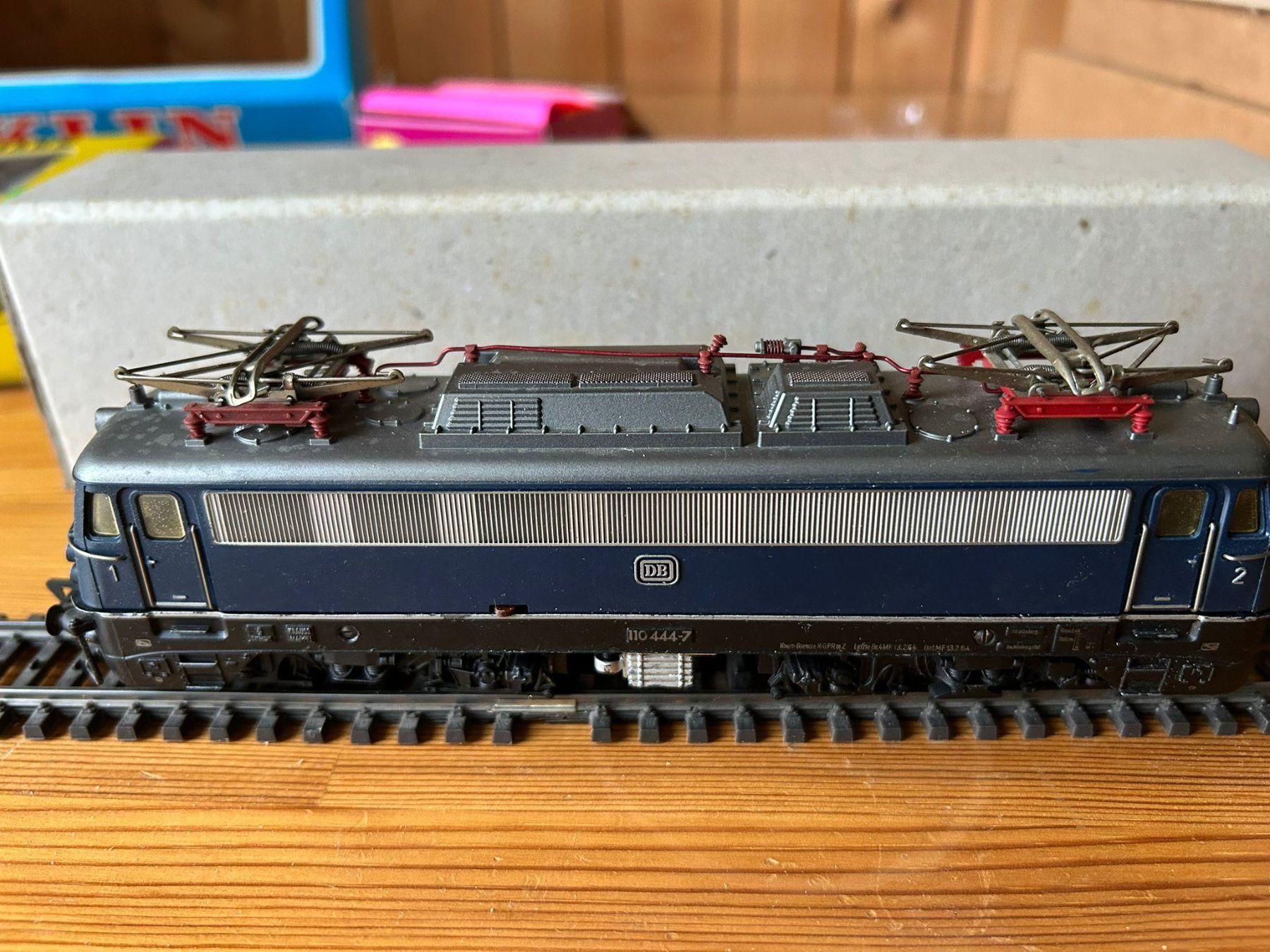 Fleischmann Modellini di ferrovie: Lok Fleischmann BR 110 (427) – Usato da Basel venduto da BeanieUp