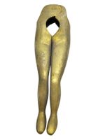 Casse-noisette en forme jambes laiton doré