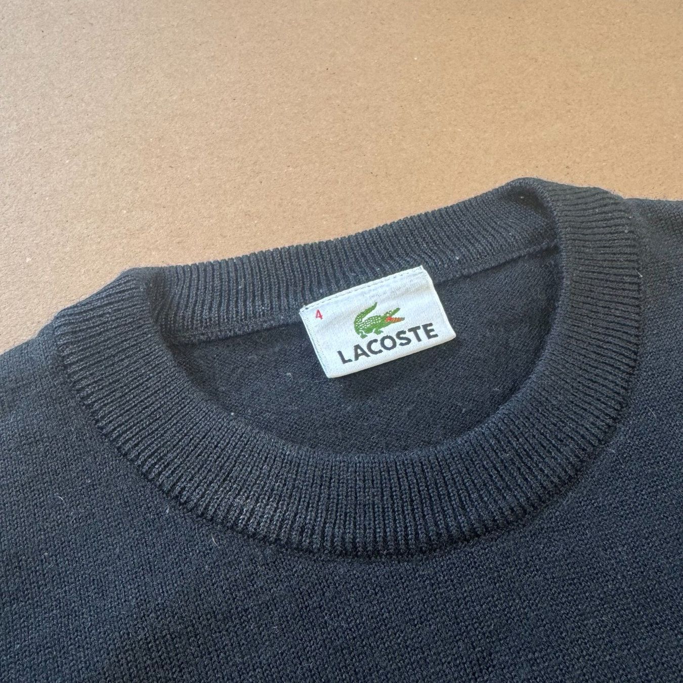 Lacoste Maglioni & Felpe: Lacoste vintage classic sweatshirt pull pullover retro – Usato da St. Gallen venduto da sourced_limited 3