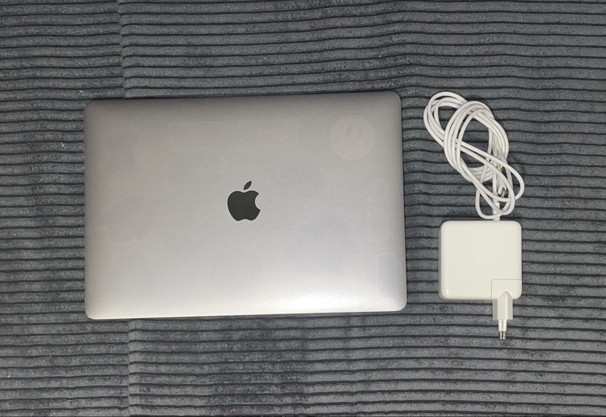 Apple Notebook: Macbook Pro 13” 2019, avec Touchbar – Usato da Crissier venduto da vivivoo 1