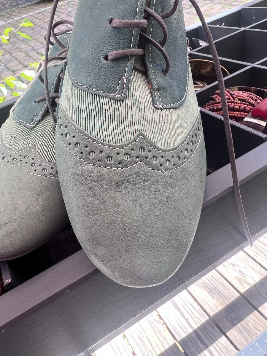 Think Scarpe da donna: Think! Schnürschuhe Leder Gr. 37 neuwertig – Nuovo e nell'imballaggio originale da Burgdorf venduto da puppennetz 1