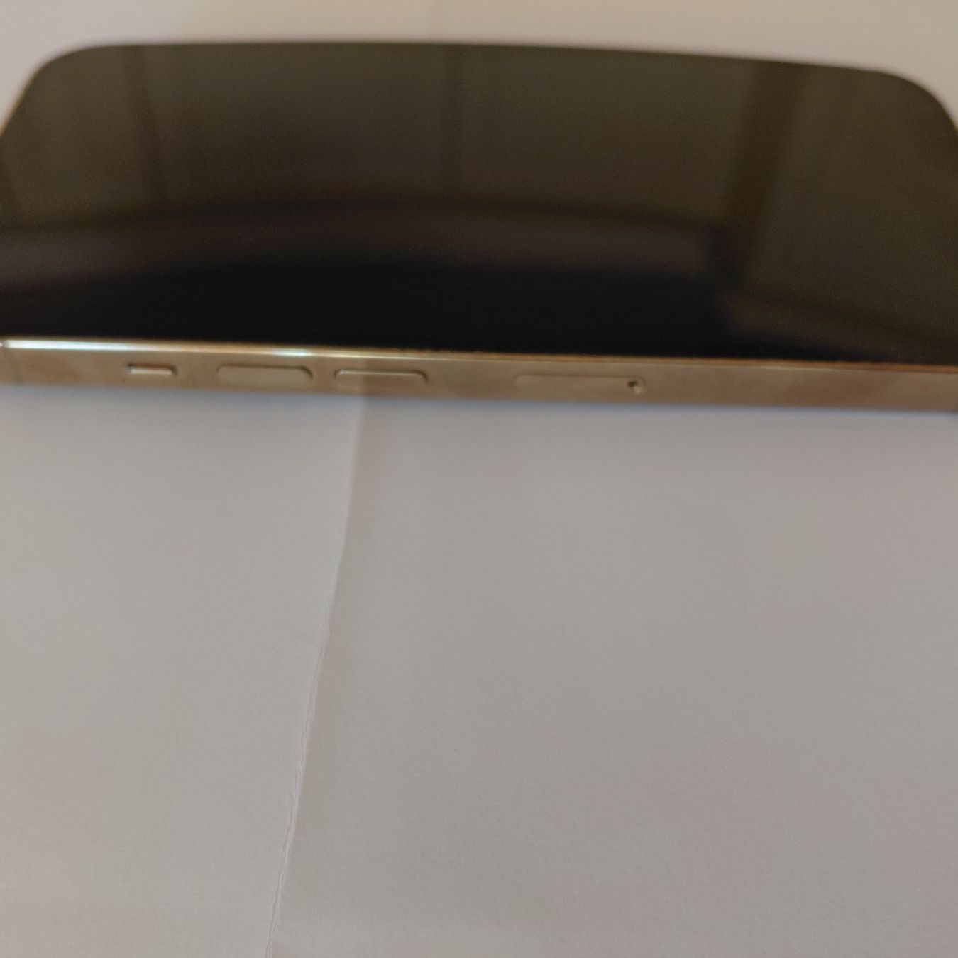 Apple Telefoni cellulari / Smartphones: Iphone 13 Pro 128  – Difettoso da La Croix (Lutry) venduto da dib_bf9b 4