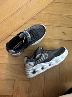 Baskets lumineuses Skechers S-Lights enfant taille 28