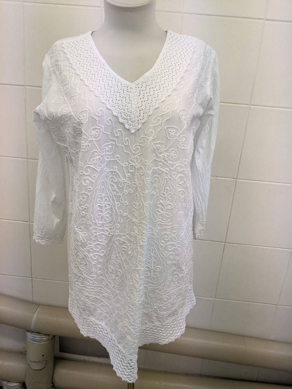 Tuniche: Dünne Sommerkleid GR L – Nuovo e nell'imballaggio originale da Langnau am Albis venduto da Judithsebi 1