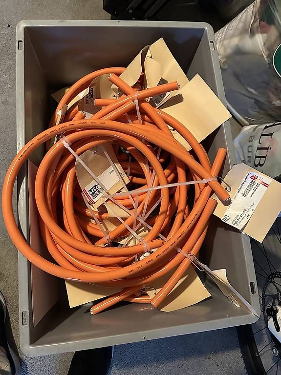 Cavi: EPR-PUR Kabel 5x4 LNPE – Usato da Schüpfen venduto da TOY-58 1