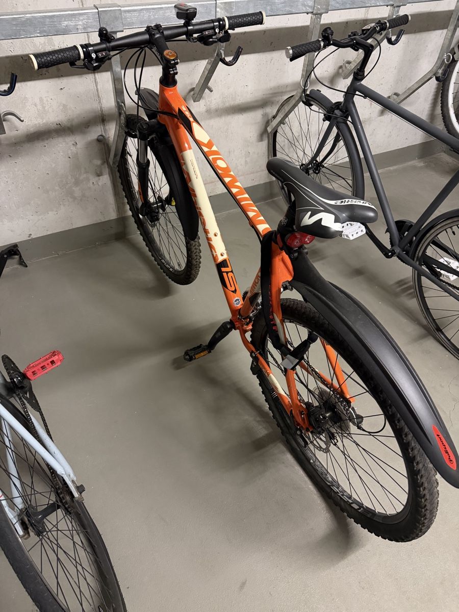 Biciclette: Fahrrad zu verkaufen – Usato da Oberwil BL venduto da wit_vfy2