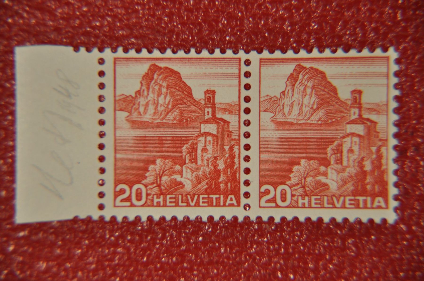 Tutti i francobolli: 215y Doppelprägung postfrisch – Nuovo (secondo la descrizione) da Wolfhalden venduto da Zinauktion