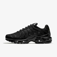 Nike tn air max plus triple black