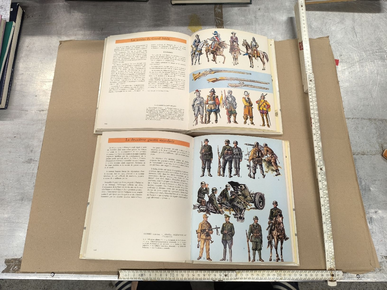 Bücher: Le costume et les armes da soldats de touts LES temps  1 + 2 – Gebraucht aus Cama von anto_a 6