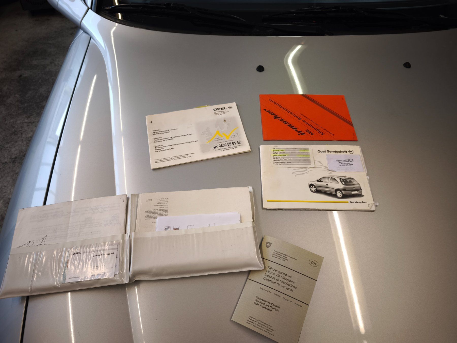 Opel Autos: Opel Vectra B 2.6 V6 CC Sport Automatik. – Gebraucht aus Zihlschlacht von rad_vvm9