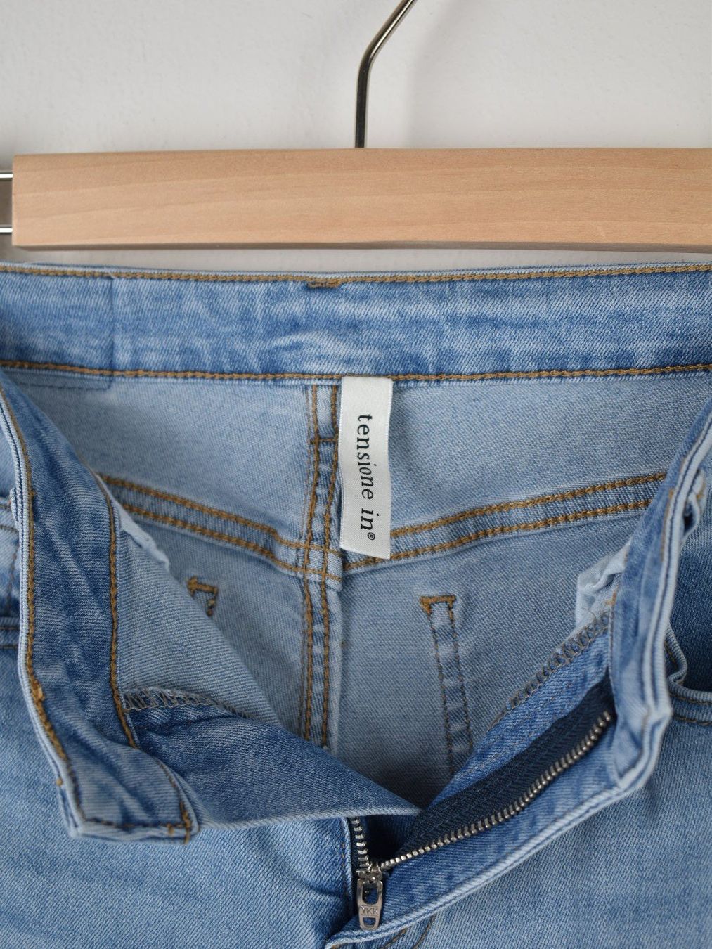 Jeans: Tensione In Jeans Gr.M – Usato da Nürensdorf venduto da 2ND_STORY 3