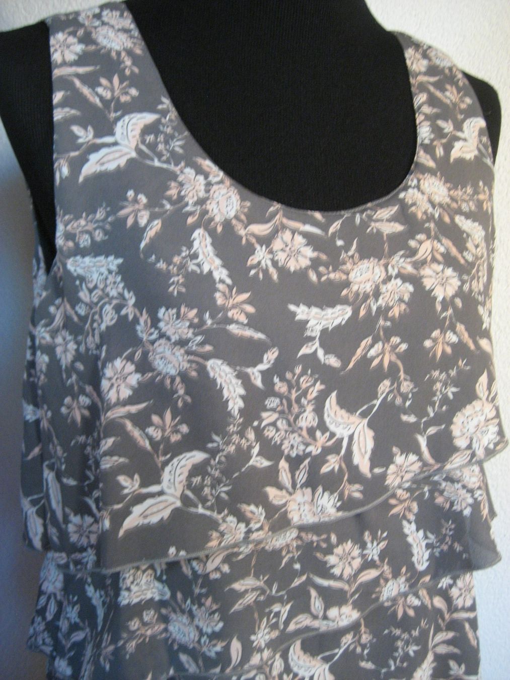 Vestiti: Robe taille 38CH Alessa W. – Nuovo (secondo la descrizione) da Delémont venduto da marryb 1
