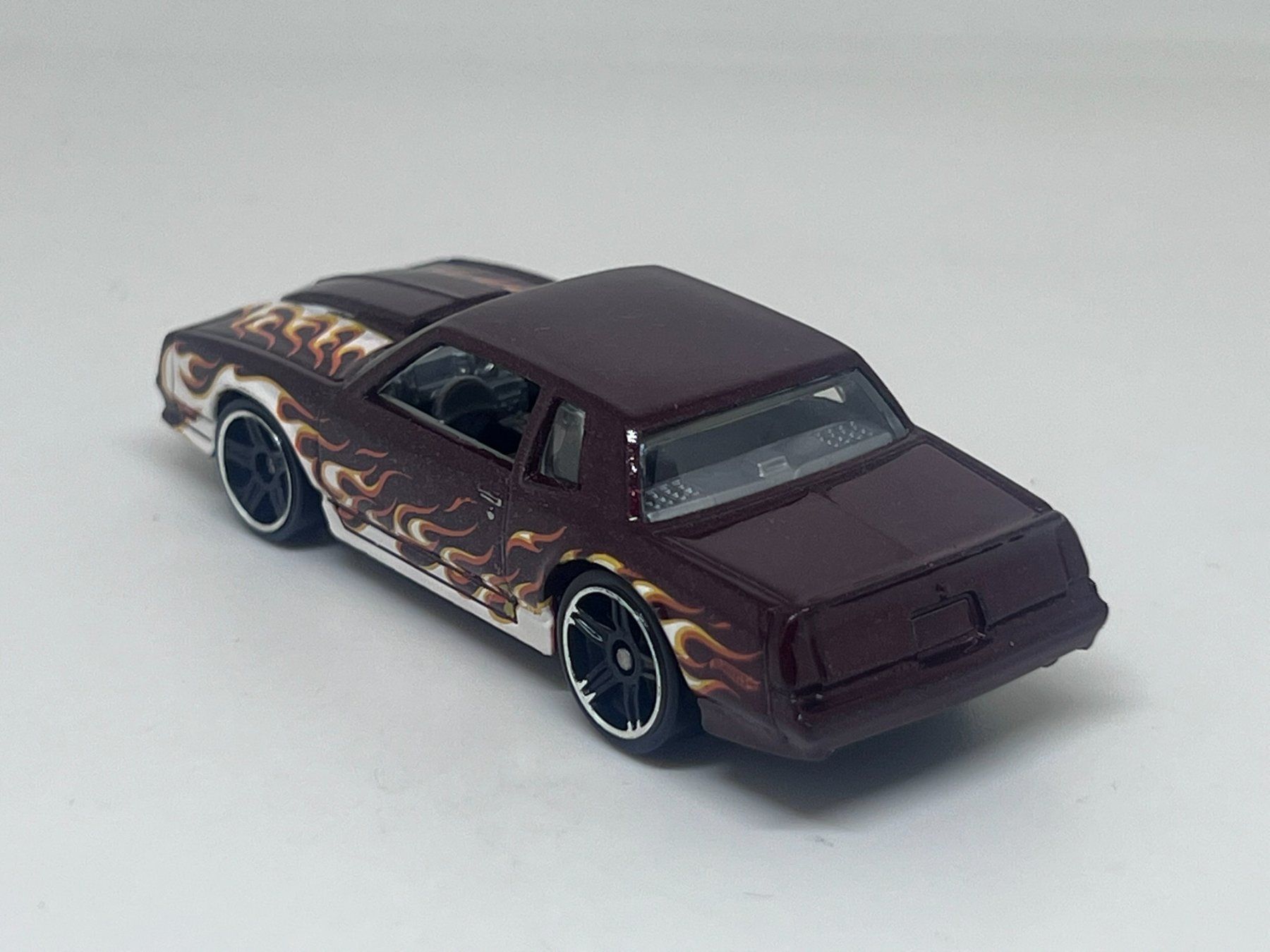 Hot Wheels Modellini d'auto: Hot Wheels '86 Monte Carlo SS – Nuovo (secondo la descrizione) da Wildegg venduto da LaaBoutique 2