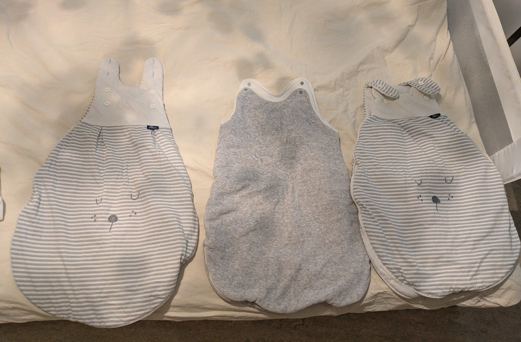 C&A Lotti di vestiti: Babykleider 50/56 – Usato da Volketswil venduto da ala_chs7 5