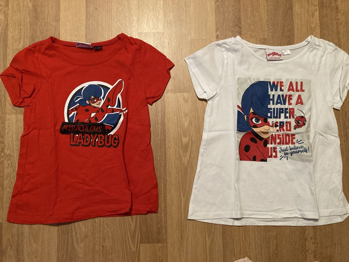 Camicette, T-shirt & Top: Ladybug Shirts Gr. 110/116 – Usato da Emmenbrücke venduto da JJ_89