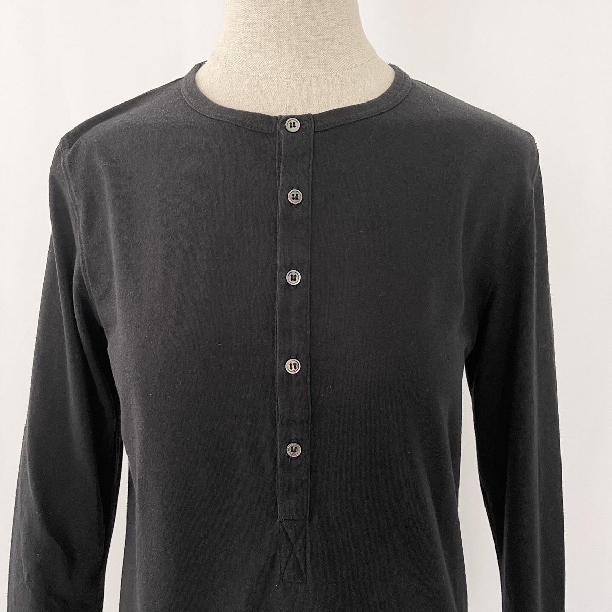 Tuniche: BALMAIN Archive Long sleeve t-shirt – Nuovo (secondo la descrizione) da Freienbach venduto da Avviivva_Shop 1