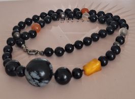 Steinkette mit Schneeflocken Obsidian