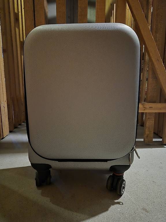 Valises de voyage: Handgepäck mit Laptop-/Arbeitsfächern – D'occasion à Ettingen par mus_qx88