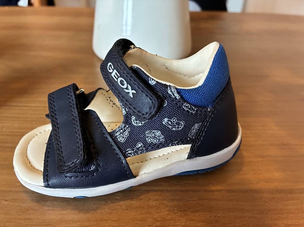 Geox Scarpe per ragazzi: GEOX Leder Sandale, Gr. 21 – Nuovo (secondo la descrizione) da Bern venduto da annbobern 1