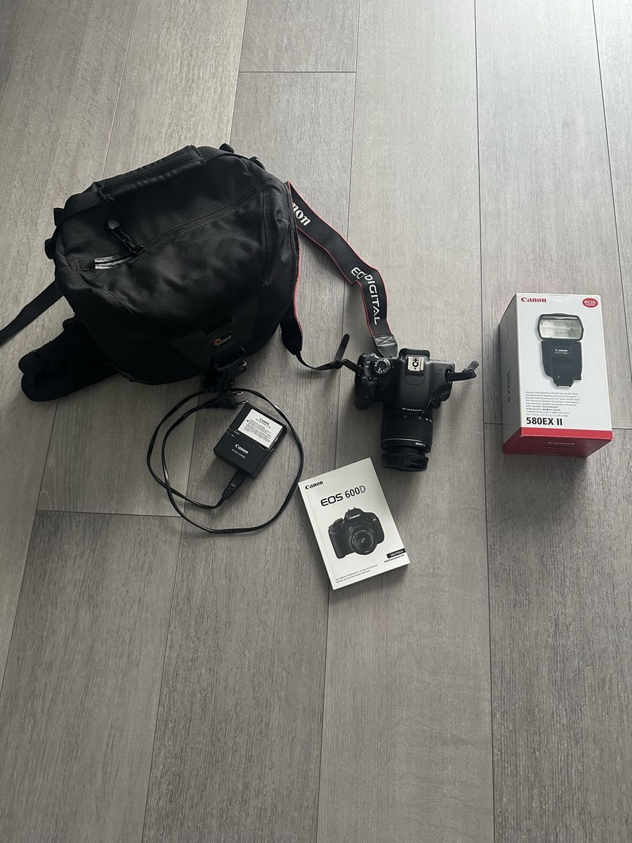 Canon Fotocamera: Canon EOS 600D Spiegelreflexkamera mit diversem Zubehör – Usato da Gretzenbach venduto da MOF182 1