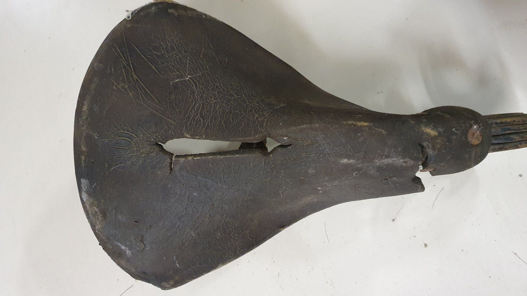 Pezzi di ricambio: Selle velo cuir – Usato da courtetelle venduto da bmwhp2 1