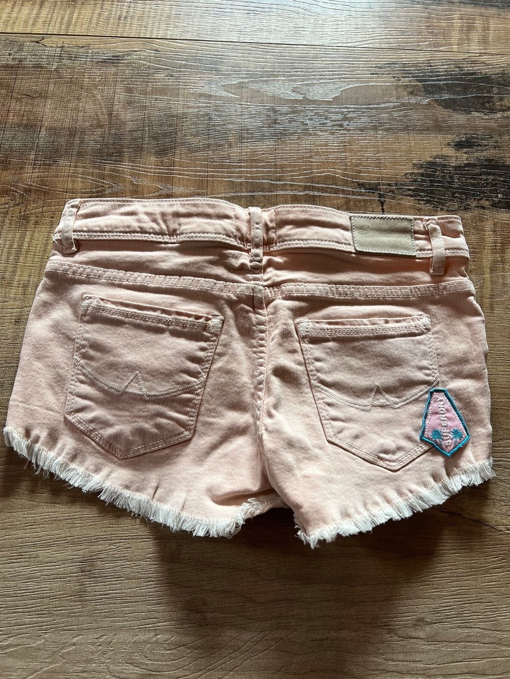 Superdry Pantaloni: SUPER DRY Kids Shorts – Usato da Genève venduto da Pingus2006 1