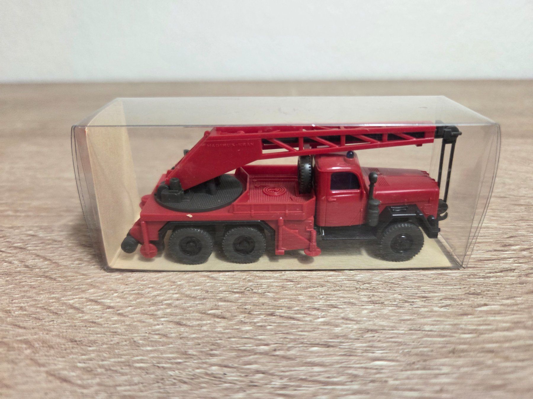 Wiking Modellini d'auto: Wiking 630 Magirus H0 – Nuovo e nell'imballaggio originale da St-Aubin-Sauges venduto da Lo_Go
