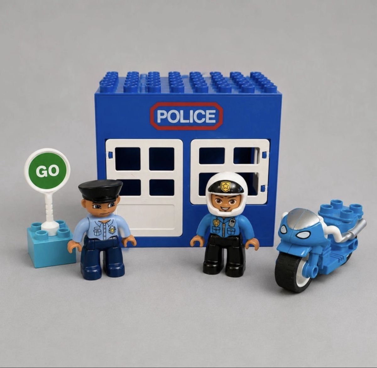 Lego Baukästen: Lego Duplo Polizei Station – Gebraucht aus Wallisellen von Kyoscsaj