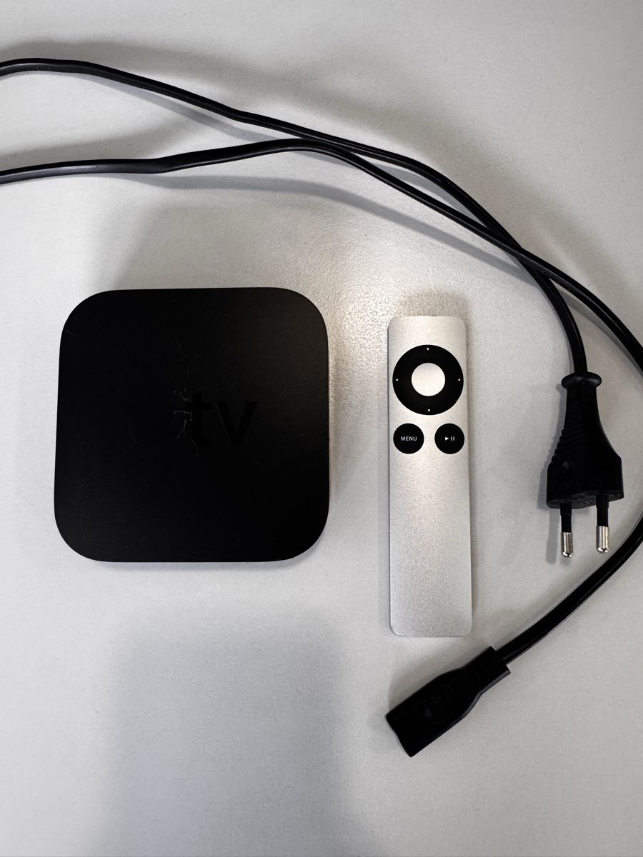 Apple Lettore multimediale & Streamer: Apple TV 3. Generation – Usato da Kloten venduto da Chailds 1