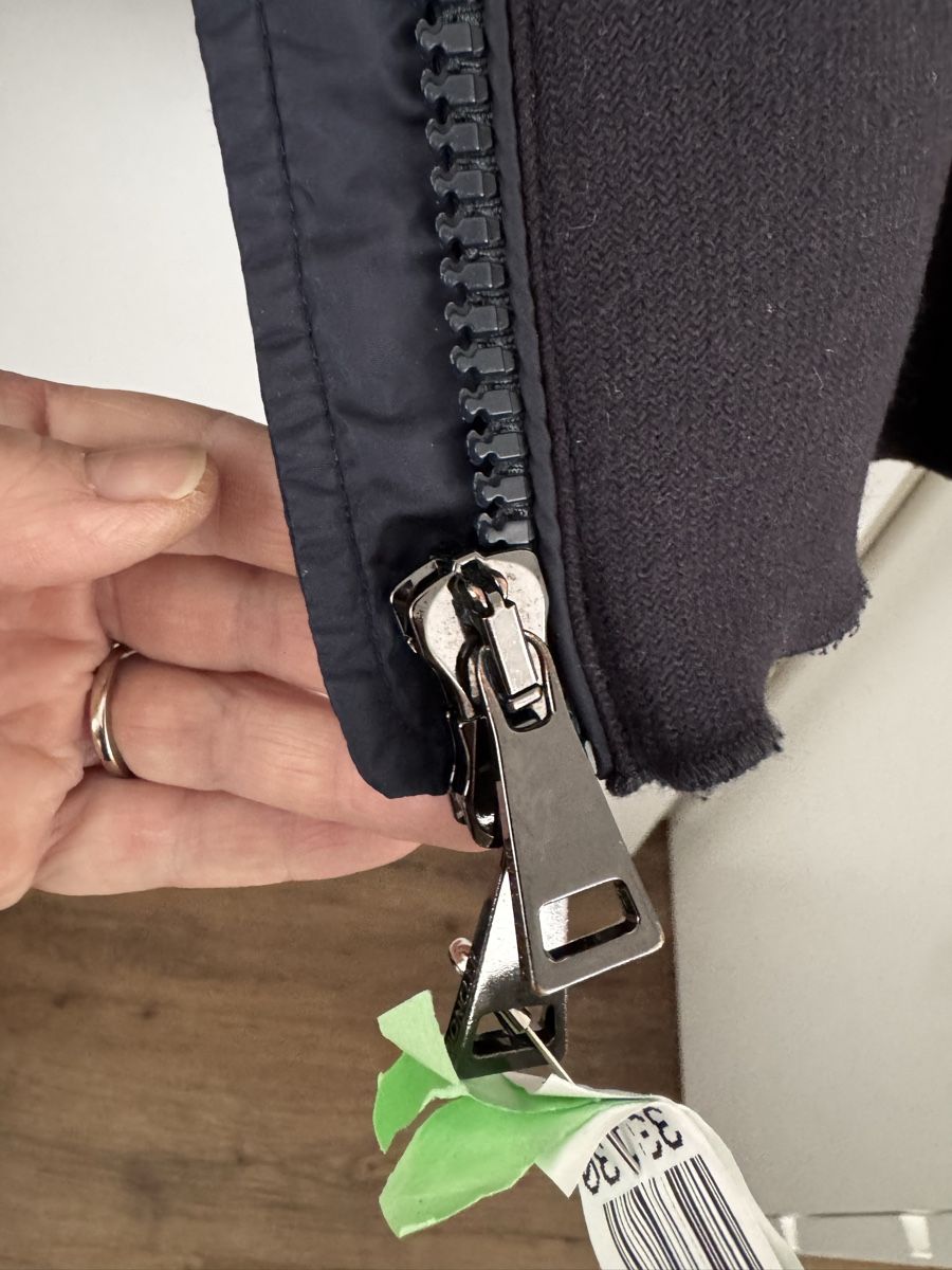 Moncler Manteaux: Moncler Daunenmantel – D'occasion à Herzogenbuchsee par SandraV 8