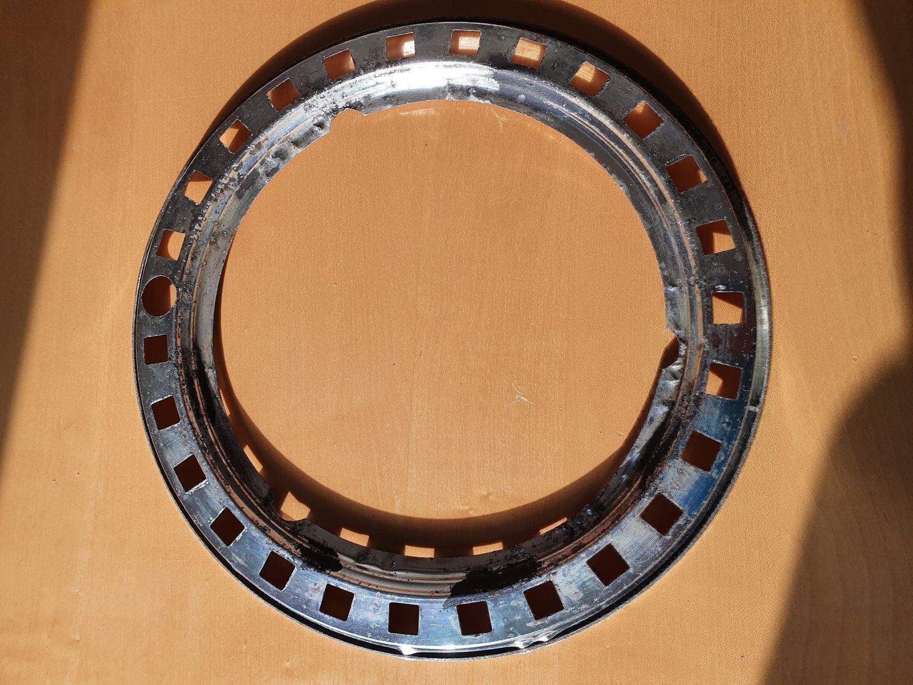 Alle Autoersatzteile: Radzierring oldtimer – Gebraucht aus Aesch BL von Sommer755 2