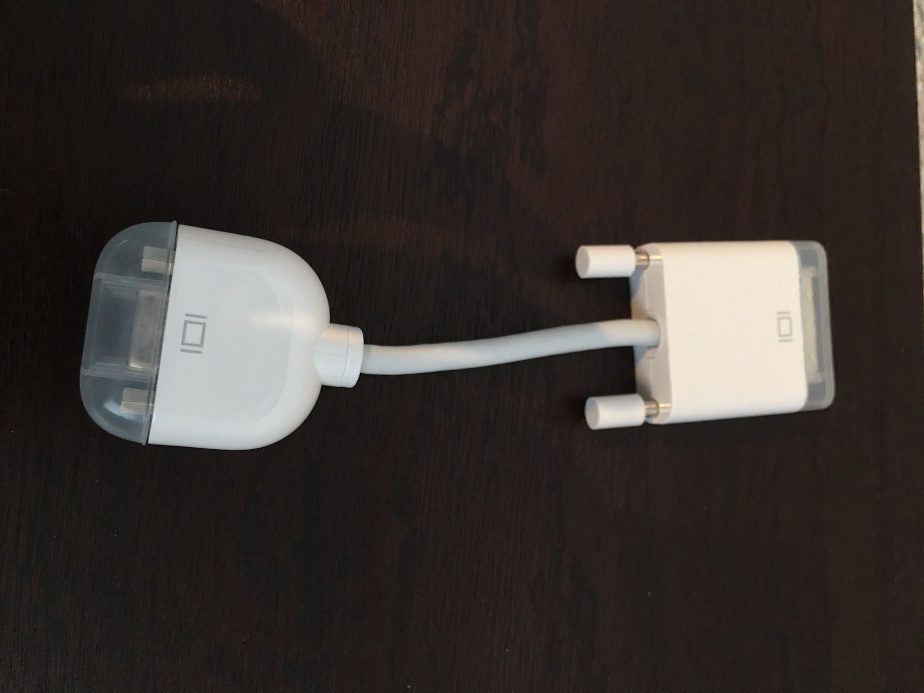 Apple Unità & Adattatore: Apple Adapter DVI - VGA – Nuovo (secondo la descrizione) da Kilchberg ZH venduto da mishka_69 4