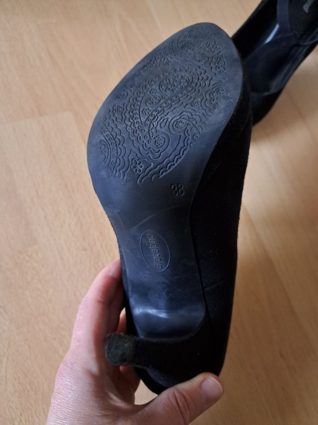Graceland Damenschuhe: Schwarze Pumps mit Riemchen Gr. 38 Graceland – Gebraucht aus Luzern von Mischabell 2
