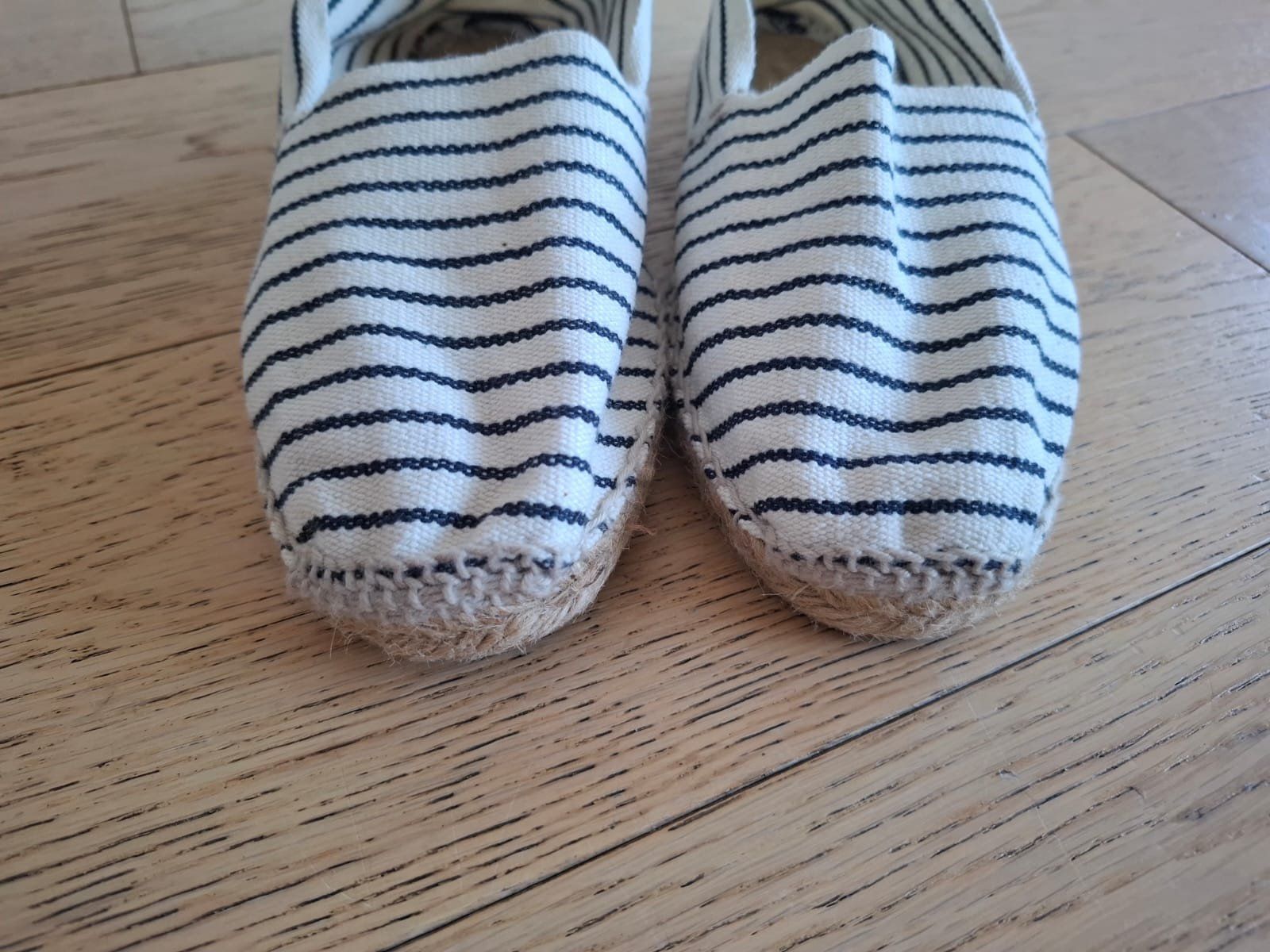 Scarpe da donna: Stoff Espadrilles mit Streifen, Gr. 37, NEU – Nuovo (secondo la descrizione) da Massagno venduto da Michaela.F 2