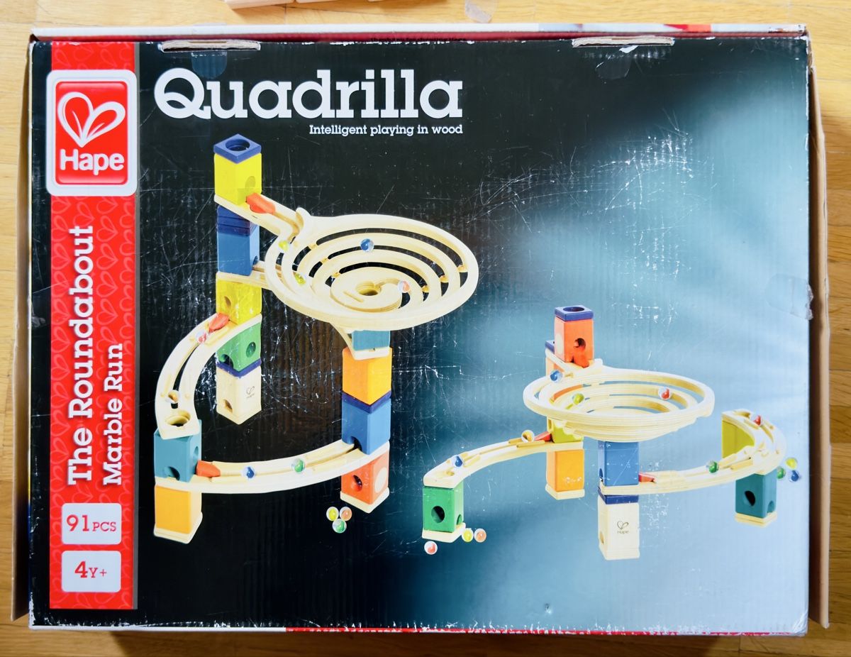 Quadrilla Spielzeuge: HAPE Quadrilla Kugelbahn The Roundabout – Gebraucht aus Zürich von Kev81 1