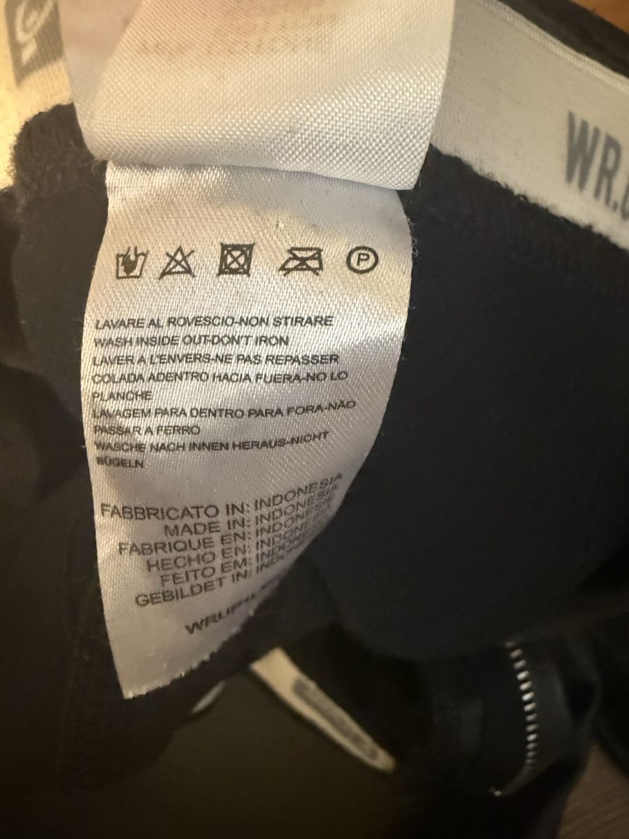 Freddy Pantaloni: Freddy Eco Leather Effect Trousers – Usato da Zürich venduto da Yuece 4