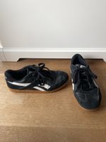 Reebok Kinderschuh aus Leder