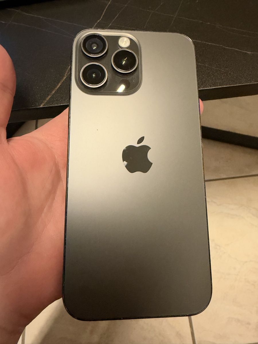 Apple Telefoni cellulari / Smartphones: Iphone 16 pro max 512gb black titanium – Nuovo (secondo la descrizione) da Bellinzona venduto da Peet94 4