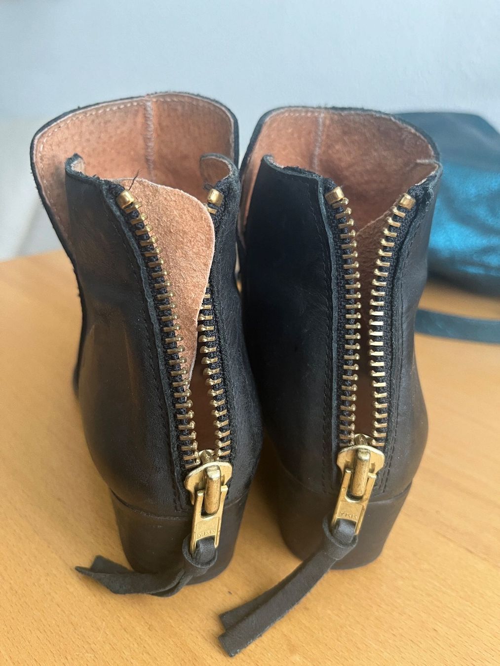 Damenschuhe: Damen Stiefeletten Office – Gebraucht aus Horw von mel_j56q 1