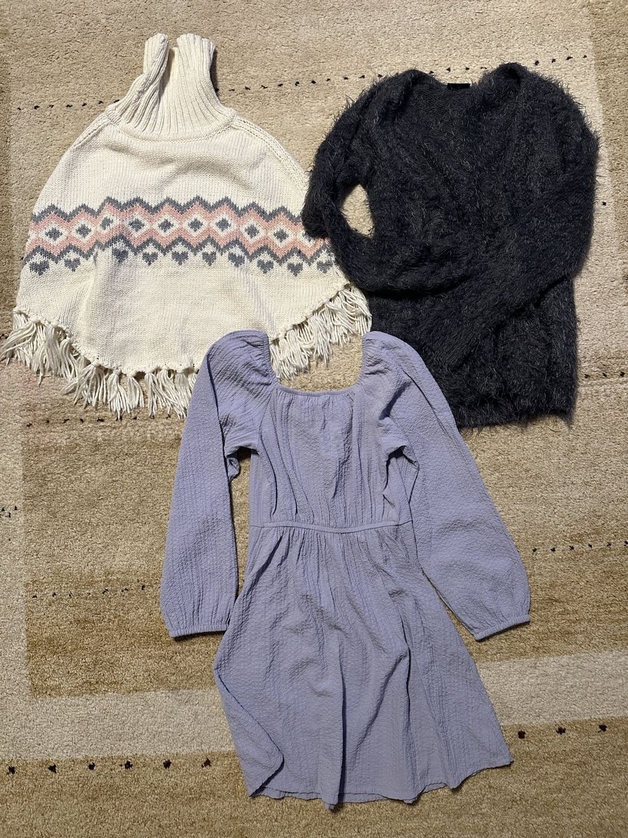 Kleiderpakete & -sets: Kleiderpaket Mädchen: Kleid Pullover Poncho, 146/152 – Gebraucht aus Zürich von Schoekin
