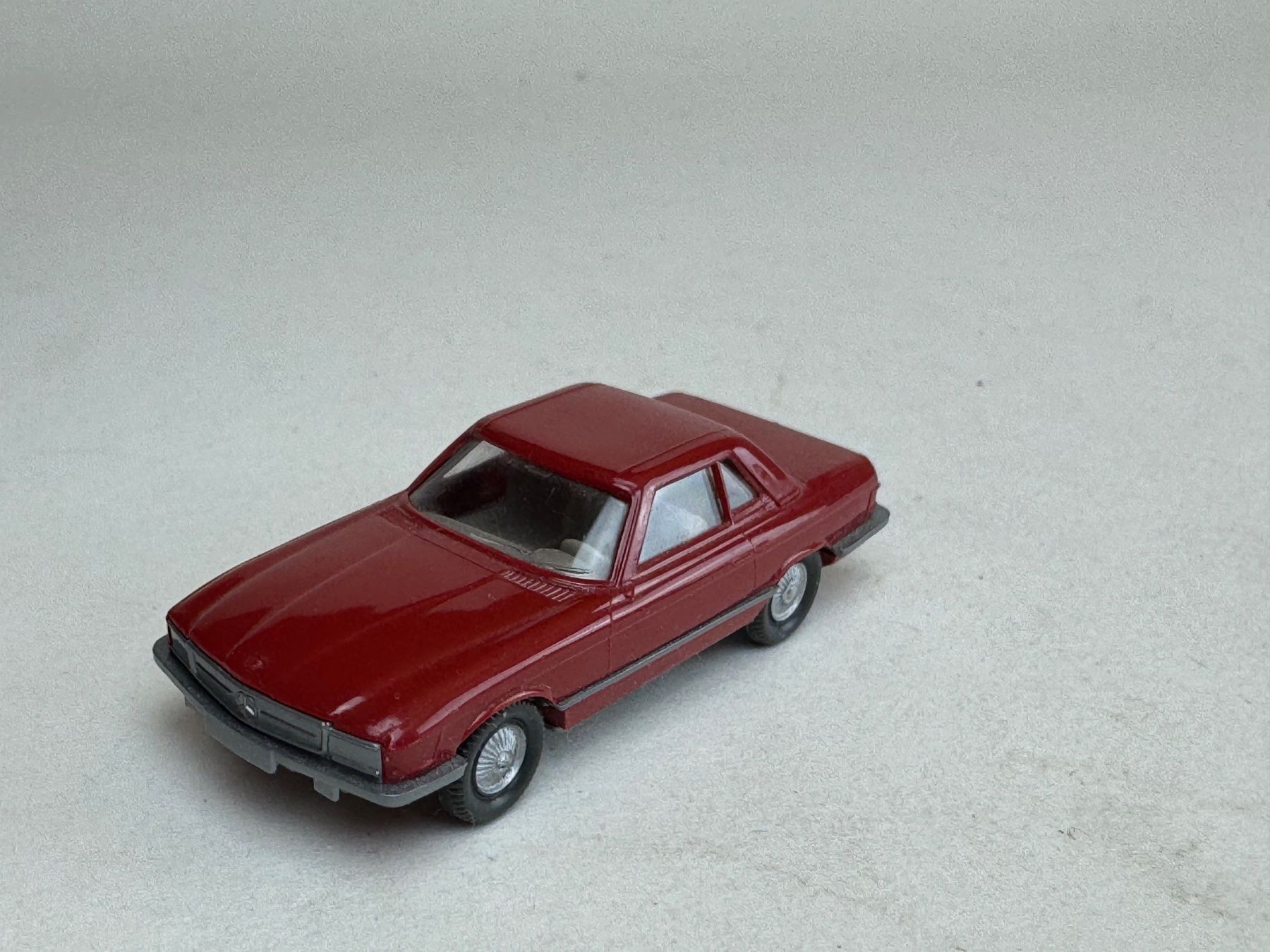 Wiking Modellini d'auto: Wiking Mercedes Coupé rubinrot – Usato da Elm venduto da Wikmtz