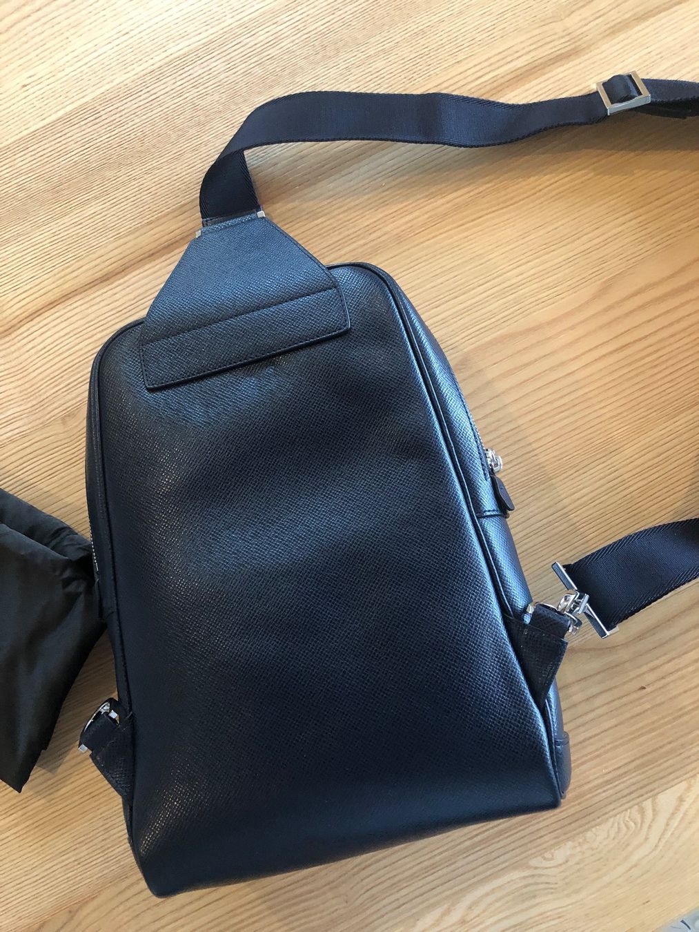 Hugo Boss Zaini: Nuovo zaino Hugo Boss – Nuovo e nell'imballaggio originale da Davesco-Soragno venduto da dvf_7h6d 1