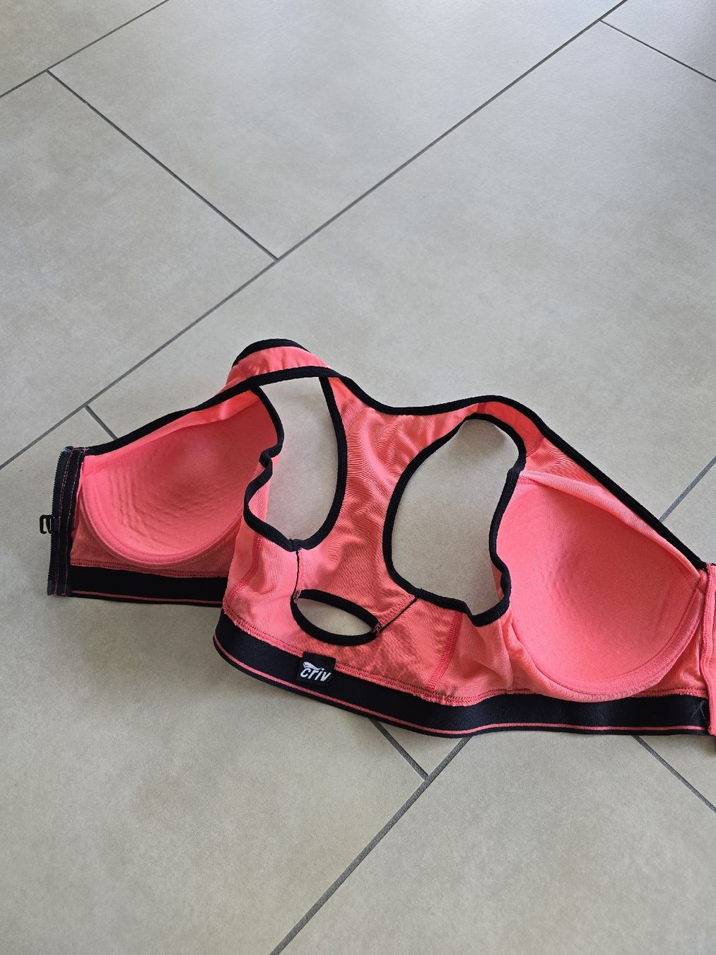 Top: Sport BH - Grösse M – Usato da Rickenbach b. Wil venduto da VeryLovelyThings 3